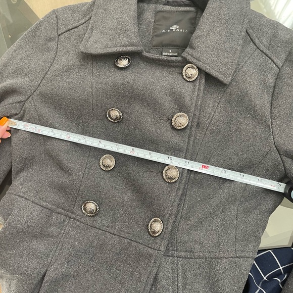 Gray Coat - Picture 6 of 7